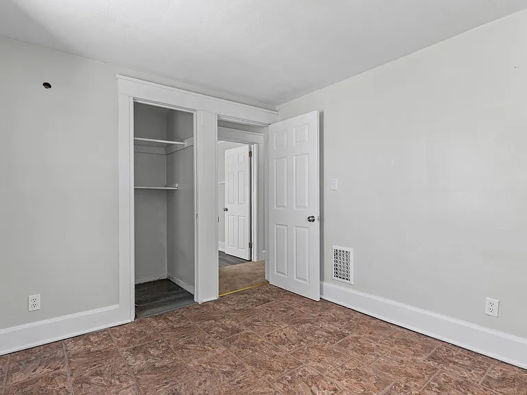 134 W Chestnut St — Photo 20