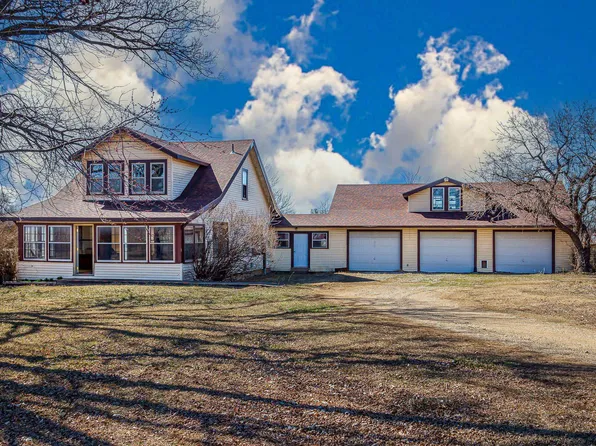 497 NE Price Rd, El Dorado, KS 67042