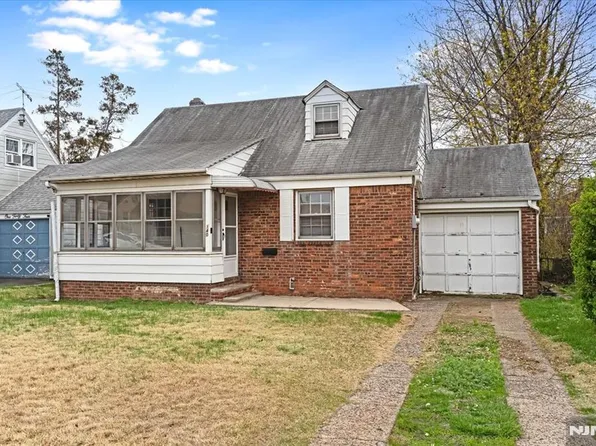 140 Palsa Ave, Elmwood Park, NJ 07407