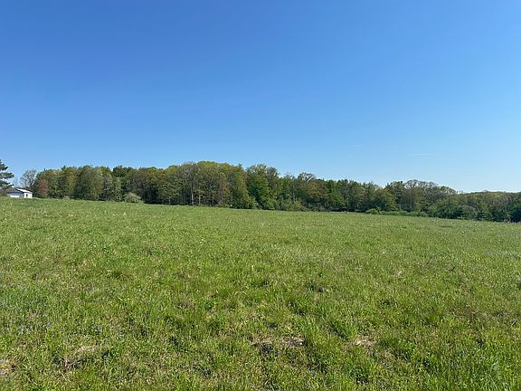 3rd image of 219 Castleman Rd