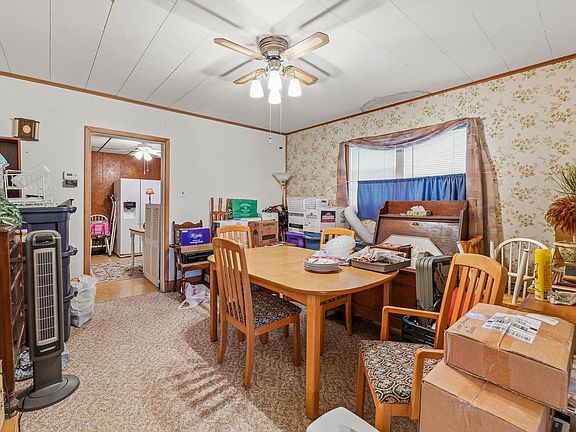 4th image of 321 Washington COURT