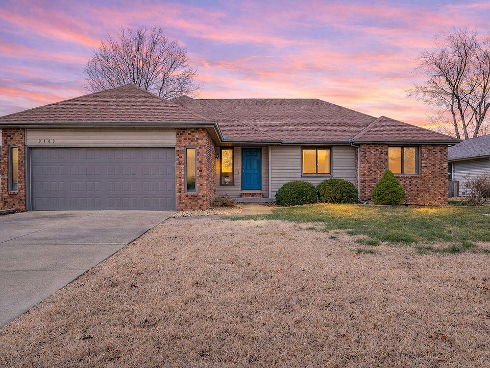 1st image of 3443 S Bellhurst Avenue