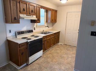2144 S 2nd St, Steelton, PA 17113