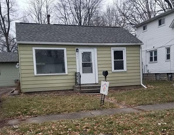 1st image of 707 N Dewitt St