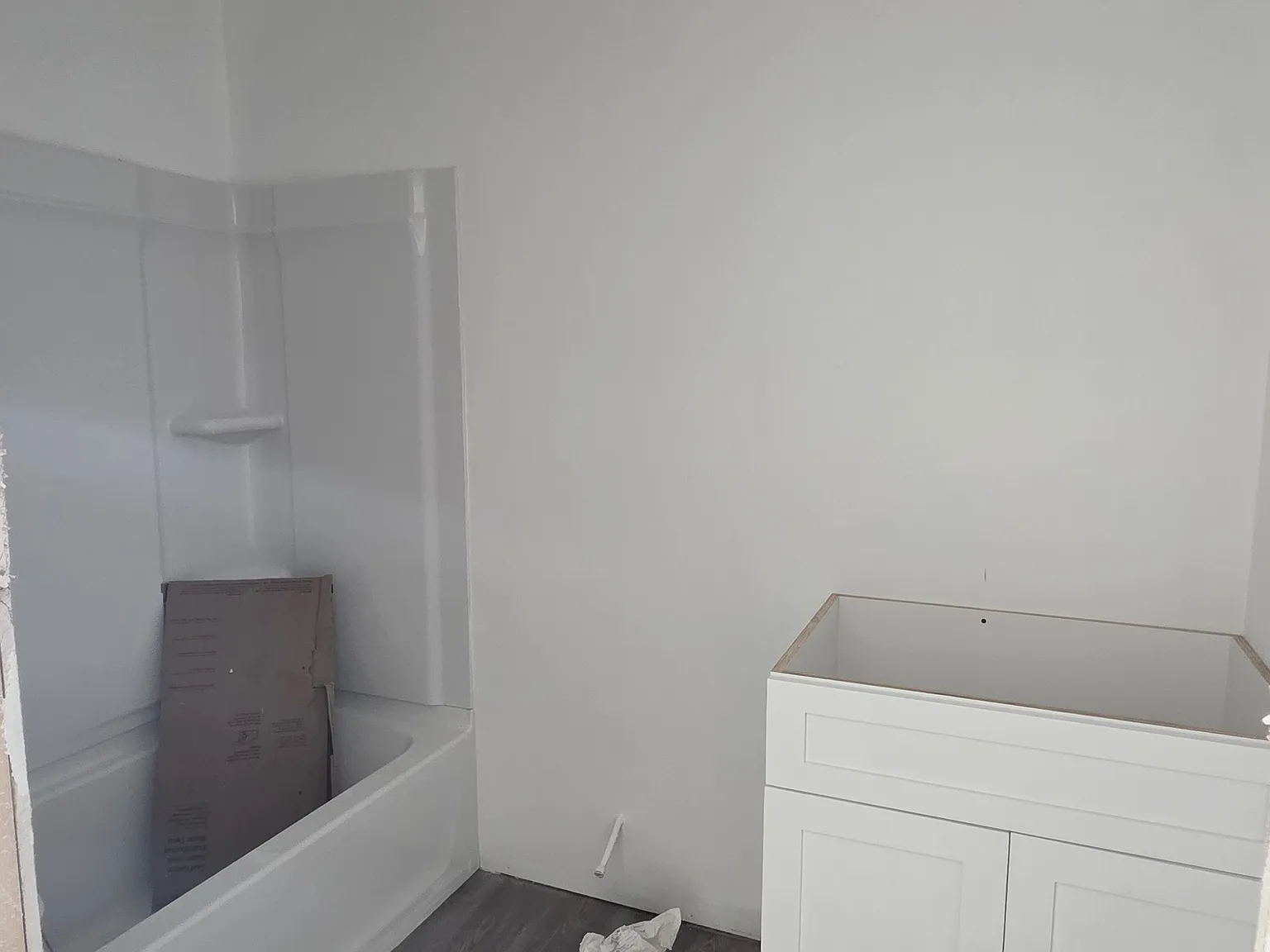 900 Anderson Ave NE — Photo 2