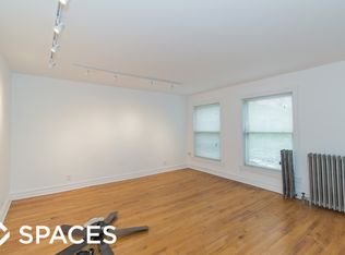 643 Hinman Ave #2, Evanston, IL 60202