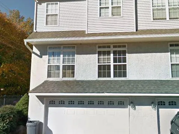201 Debaptiste Ln, West Chester, PA 19382