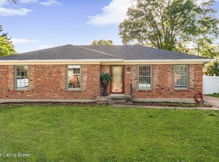 9513 Gateway Dr, Jeffersontown, KY 40299