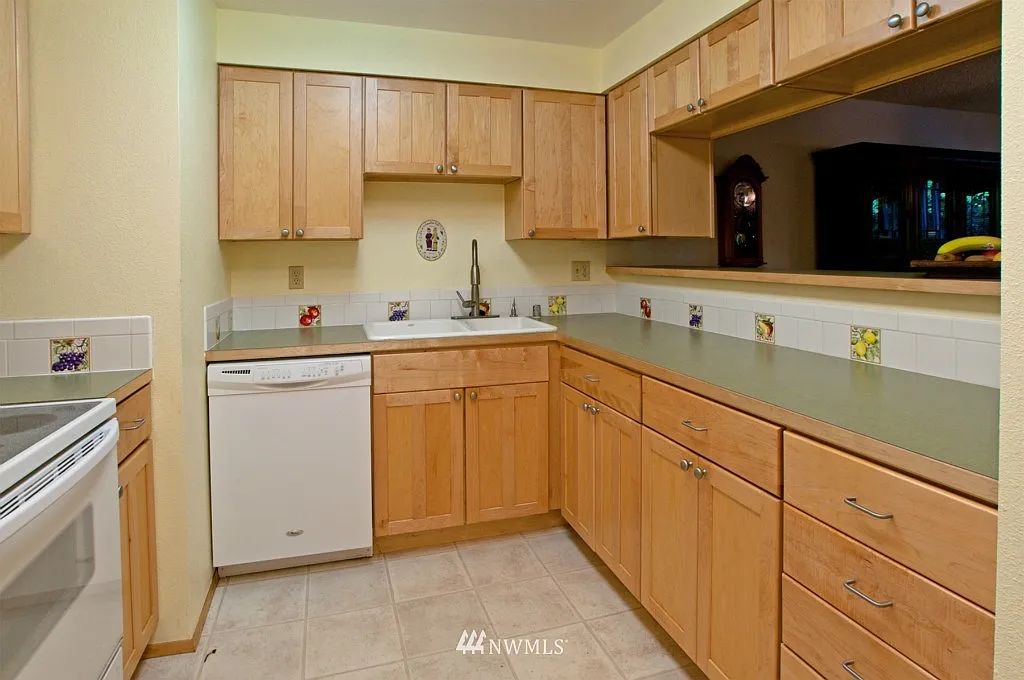 1720 156th Avenue NE #C-106 photo 1