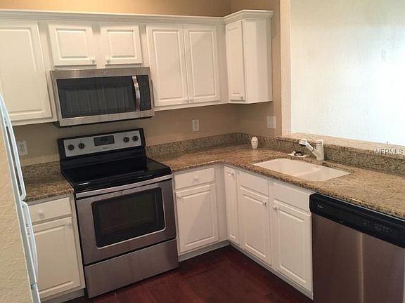 5th image of 3075 Ashland Ln N