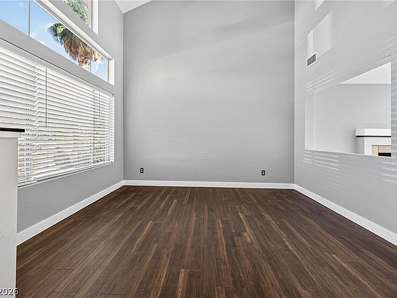 4th image of 5839 Old Ridge Rd