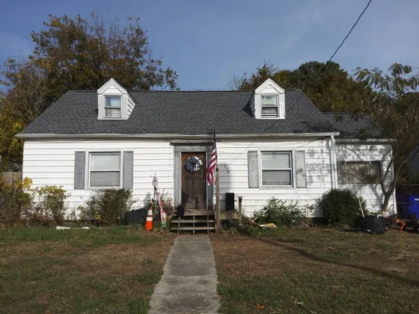 524 Hyde Park Rd, Norfolk, VA 23503