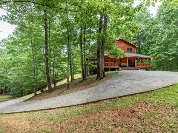 3082 Weaver Creek Rd, Blue Ridge, GA 30513
