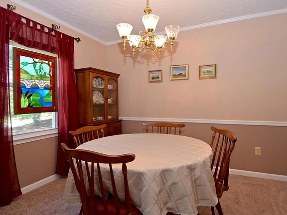 5th image of 28 Mimosa St