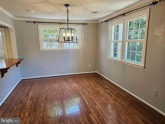 5th image of 5140 Pumphrey Dr