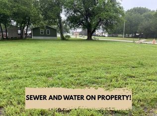 18 Earl Phelps St, Caddo, OK 74729