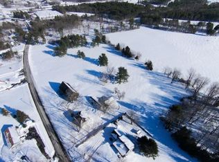 95 Nimble Hill Rd, Newington, NH 03801