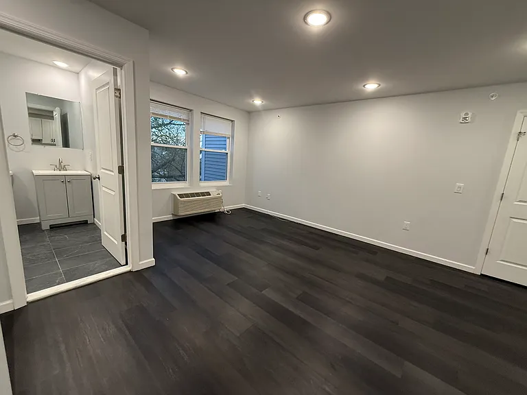 207 Redwood Ave #495 — Photo 8