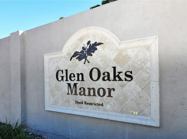 3692 Glen Oaks Manor Dr, Sarasota, FL 34232