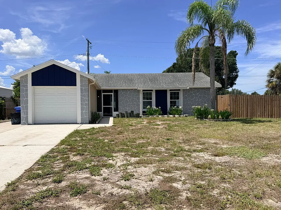 208 Flamingo Dr