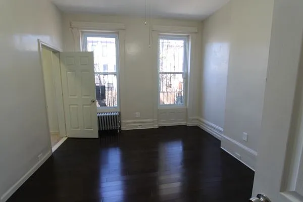 Rented by H.P. Greenfield Real Estate | media 3