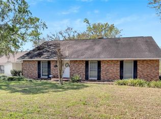 803 Sylvan Ln, Plant City, FL 33563