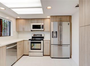 6460 NW 2nd St, Miami, FL 33126