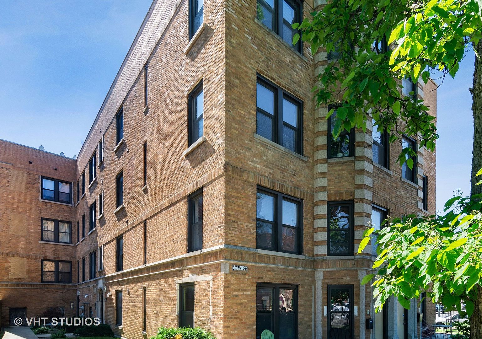 3756 N Bernard St APT 2D, Chicago, IL 60618 Zillow