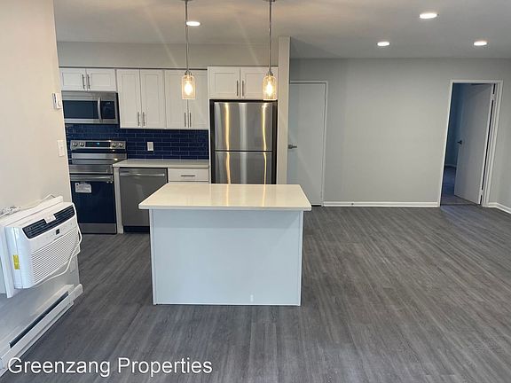 3rd image of 2525 S 5th St #F