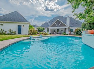 11 S Sherwood Dr, Rogers, AR 72758