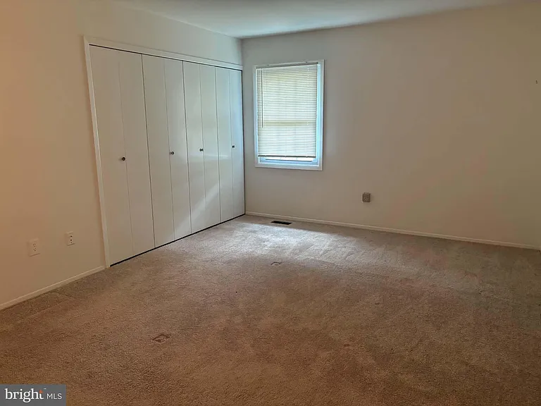 2207 Hyson Pl — Photo 13