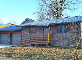 417 E Pine St, Princeton, IN 47670