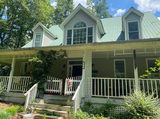 525 Mill Trace Ct, Cleveland, GA 30528