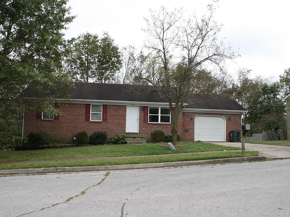 1st image of 904 Wise Dr