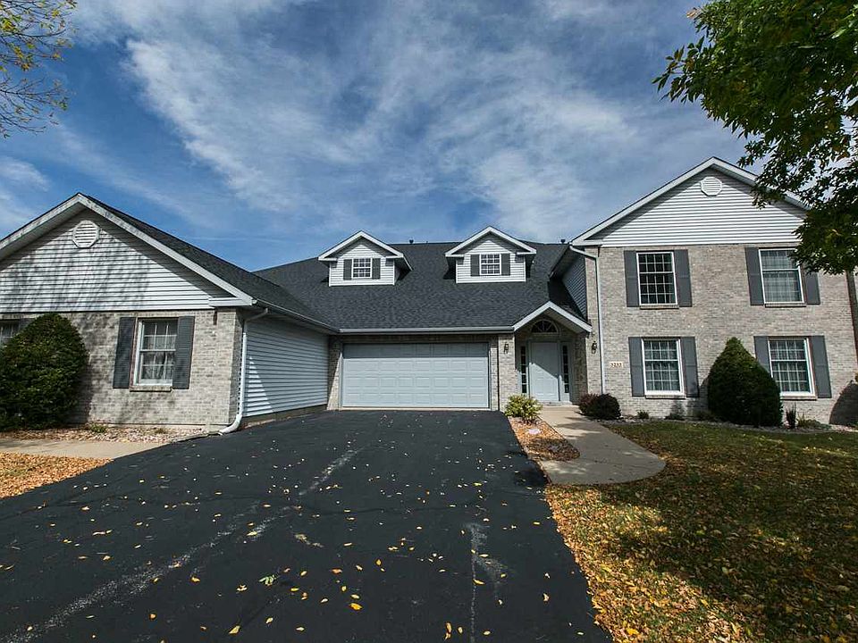 1st image of 3235 Lake Ridge Dr