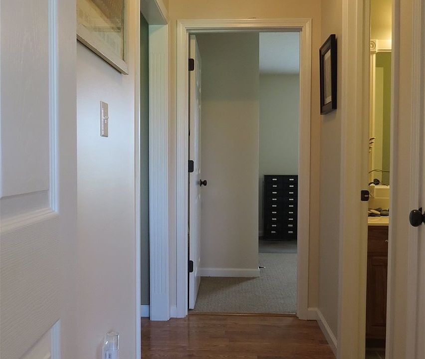 1st image of 2759 Yearling Ave