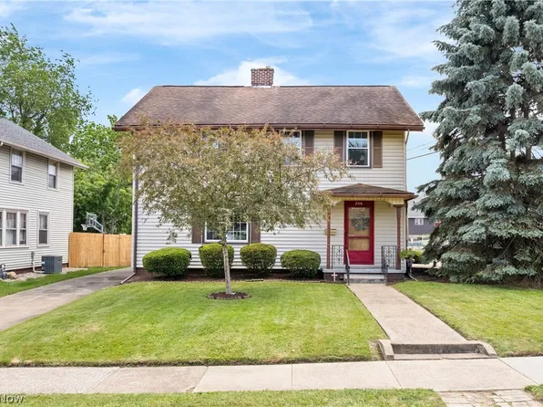 206 Bachtel St SE, North Canton, OH 44720