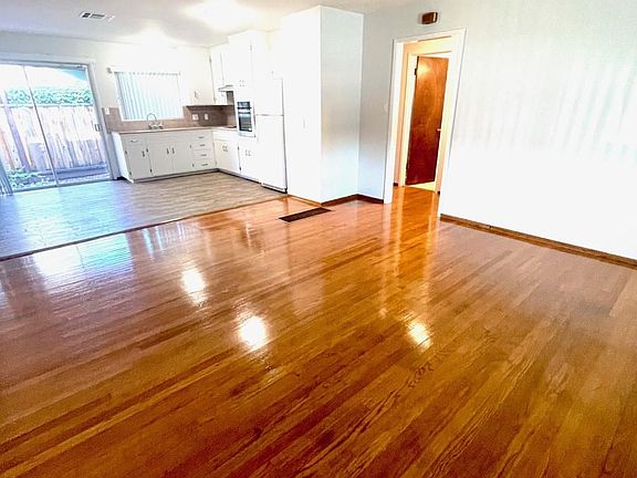 3rd image of 4120 N Pershing Ave
