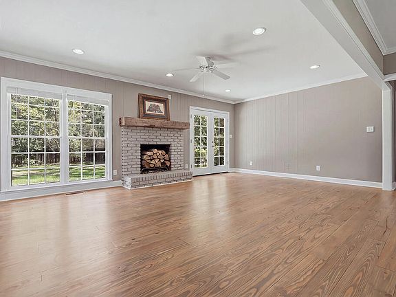 4th image of 420 Partridge Dr