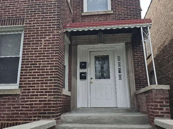 8010 S Dobson Ave #2, Chicago, IL 60619