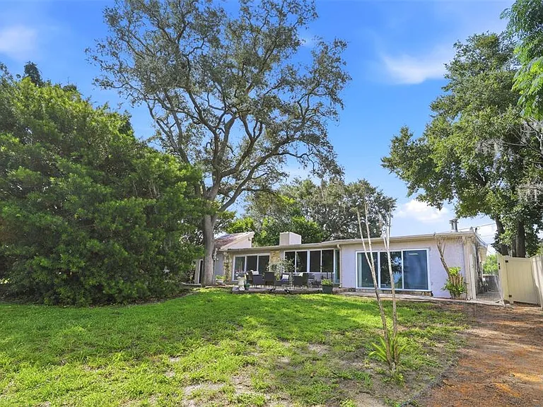 6714 Nina Rosa Dr #A — Photo 17