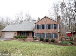 4915 Tydfil Ct, Fairfax, VA 22030