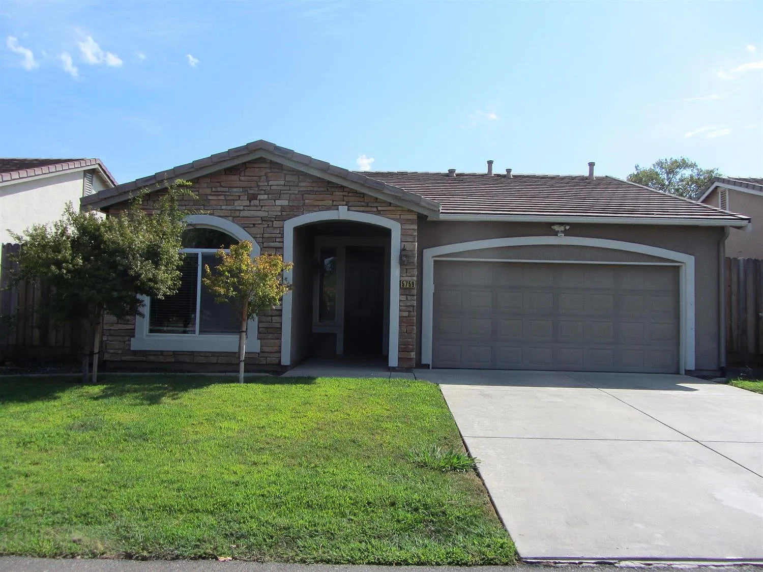 5759 Digger St photo 1