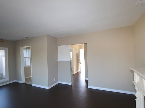 4th image of 10166 Santa Anita Ave