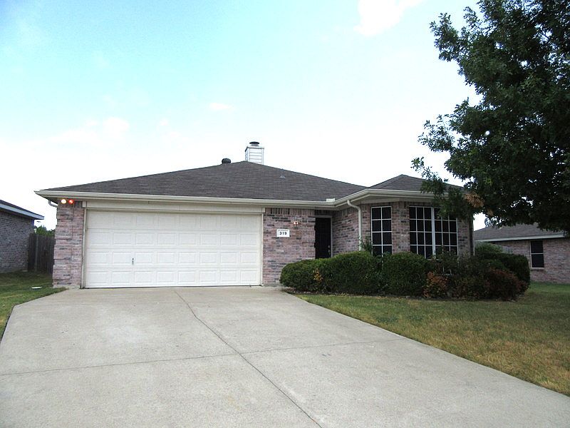 1st image of 319 Lake Wichita Dr