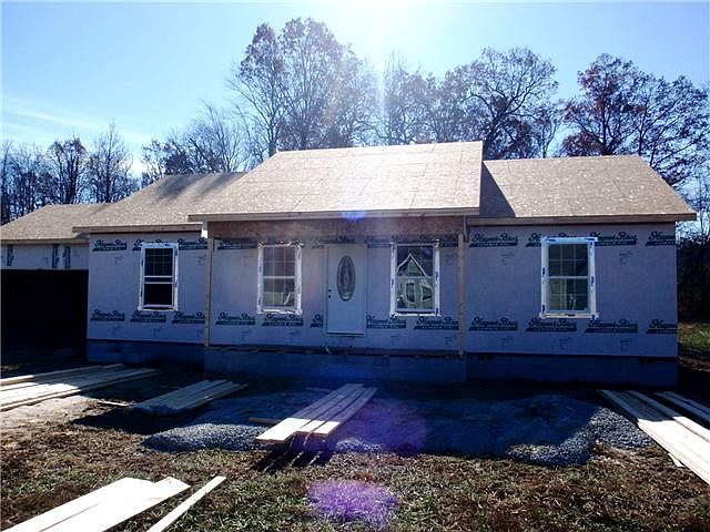 2nd image of 103 Williamsburg Cir Lot 18