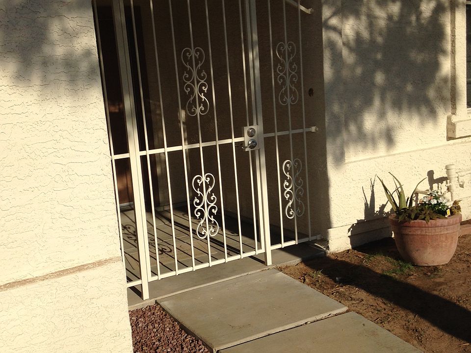 1st image of 10303 N 89th Ave