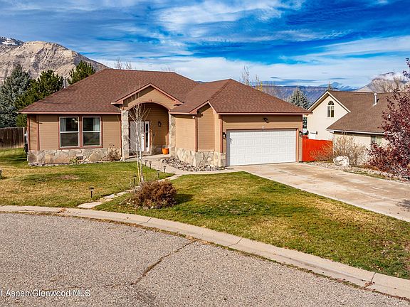 4th image of 27 Snowberry Pl