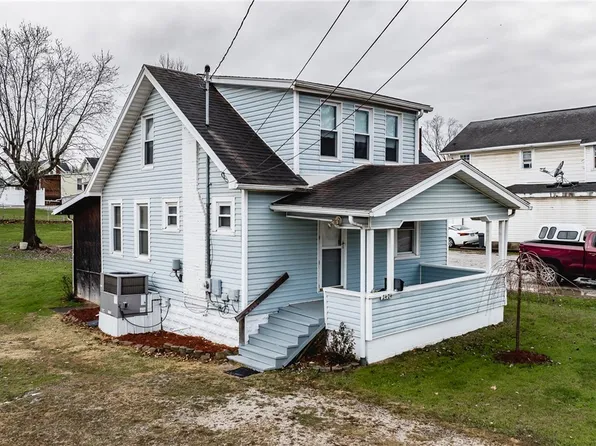 2404 36th St, Parkersburg, WV 26104