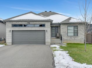 617 Misty St, Russell, ON K4R 0G3